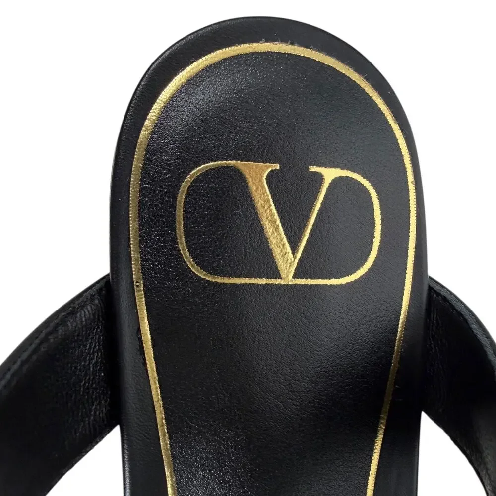 Valentino Garavani new valentino